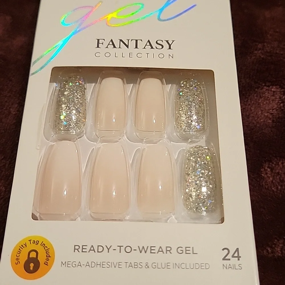 KISS Gel Fantasy Long Nails #84118